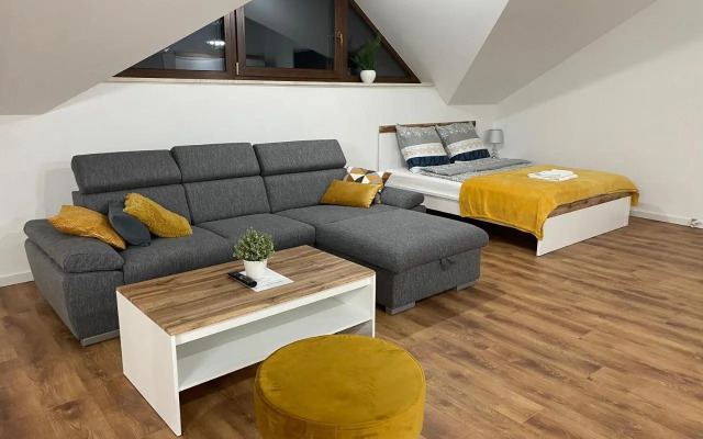 Apartament Rynek 13 z parkingiem - Centrum Bochni