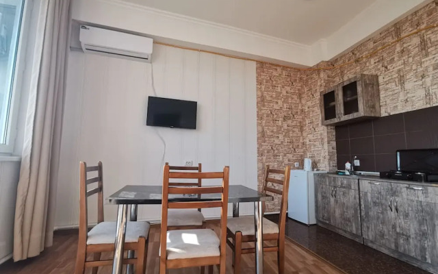 Gio Apartments