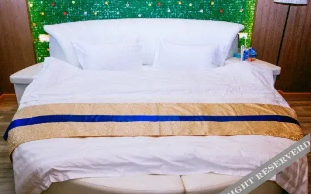 Prague Couples' Themed Hotel