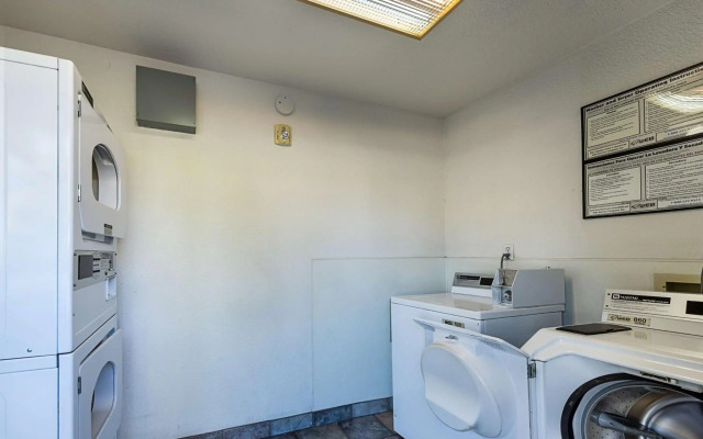Motel 6 Carson City, NV