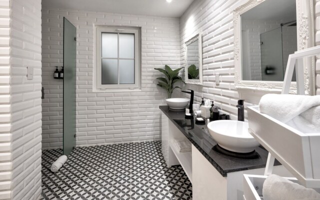 Gigi Brown Suites Puerto Viejo