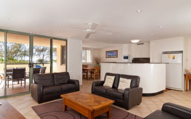 Bay Royal Apartments