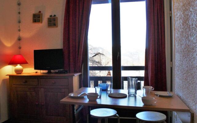 Appartement Risoul, 1 pièce, 4 personnes - FR-1-330-194