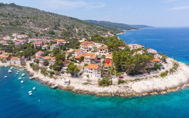 Stunning Home in Prigradica With Wifi and 4 Bedrooms