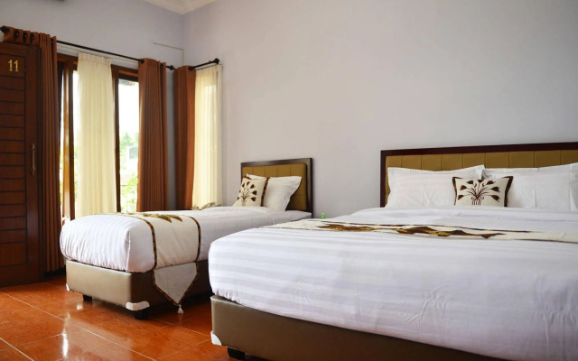 Malang Hill Gallery & Homestay