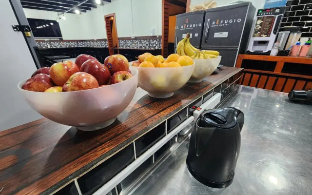 El Refugio Lodge Hostel