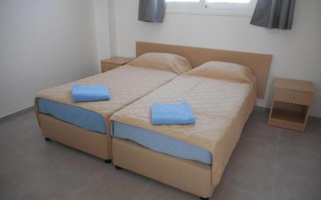 Luxiary Delux Apartment at Kkaras