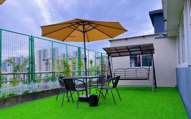 Taizhou Skyscraper Chao Hotel (Huangyan Jiufeng Park)