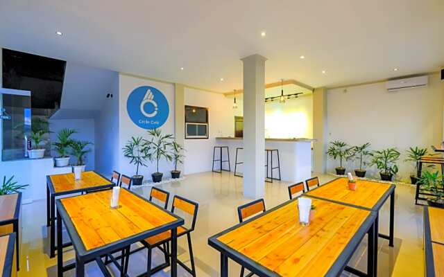 1793 Kuta Circle Homestay