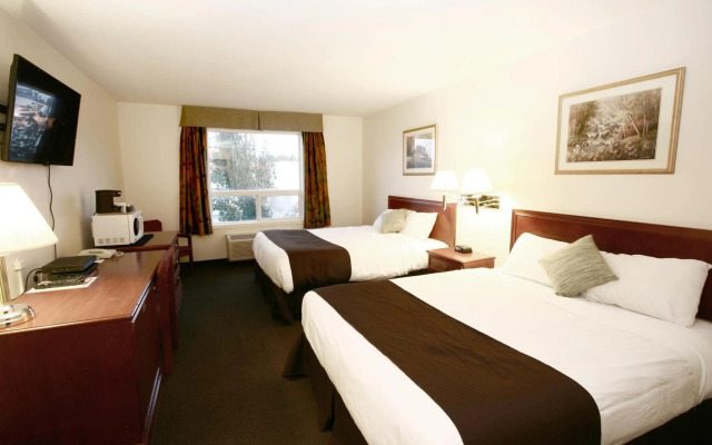 Foxwood Inn & Suites