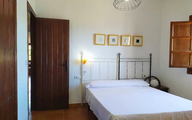 Santa Angela de la Cruz Apartment
