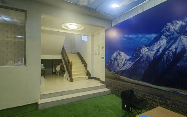 Gaqu Hostel