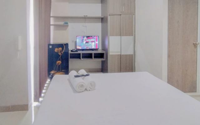 Simply Design Studio At Taman Melati Surabaya Apartment