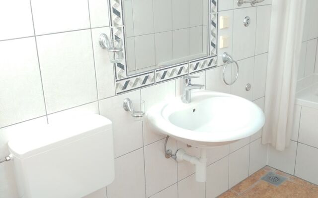 Astramaris Apartments