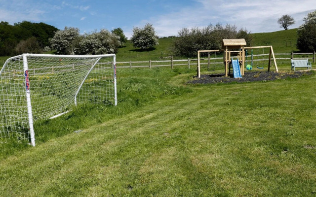 Pastures Barn