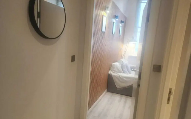 L2 Luxury Apartment