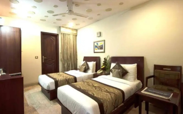 Hotel Sun City by OYO