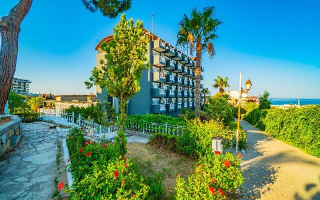 Fun Hill Resort Hotel