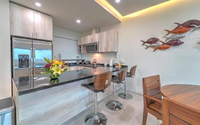 Nayri Life & Spa 108