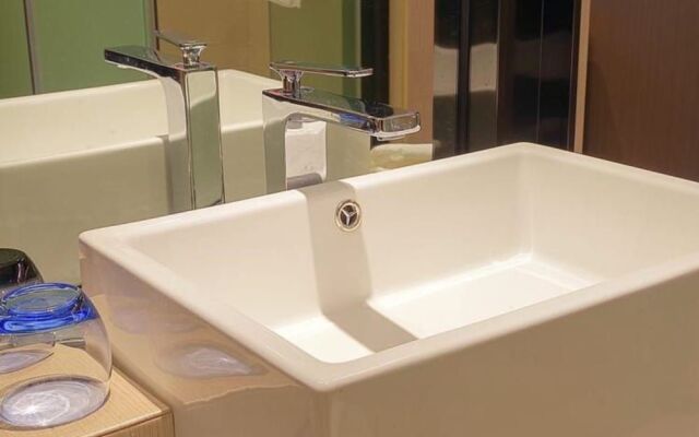 Echarm Hotel Guangzhou Jiahe Wanggang Metro Station