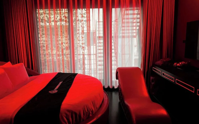 6 Senses Hotel – Guest Rooms – Hanoi