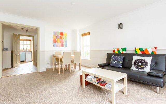 Amazing Detached House in Trendy Peckham Sleeps 6