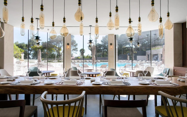 Four Points by Sheraton Sesimbra