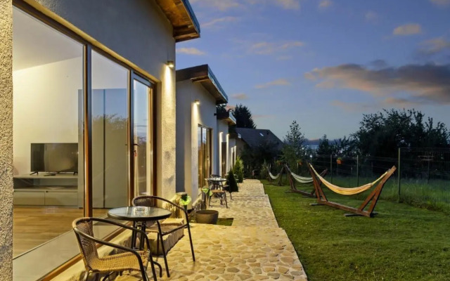 Silver Bungalow
