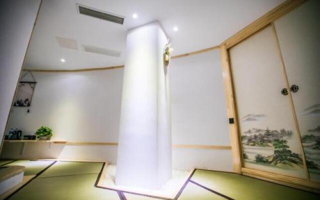 Yueming Siji 3D Cinema Hotel