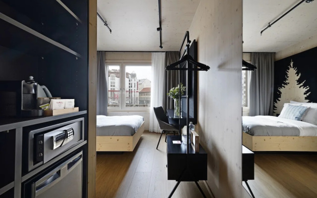 Numa Vienna Wood