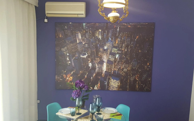 Superb Athenian Nest