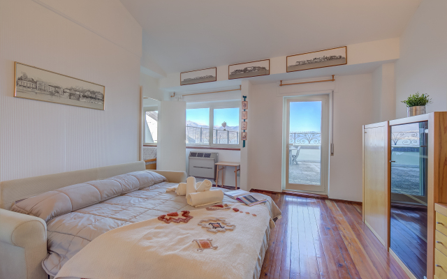 Rooftop On Stresa Lake View