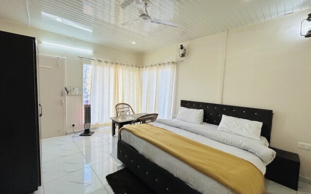 In Apple Estate Kanatal