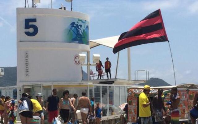 Apartamento Copacabana - Quadra da Praia