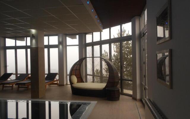 Astoria Lux - K16 Milmari