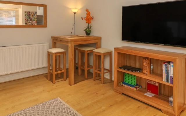 Flat 2 Galloway House