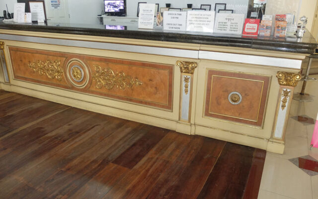 Prince Hotel