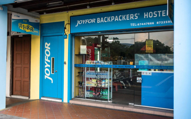 Joyfor Backpacker Hostel Kallang (SG Clean)