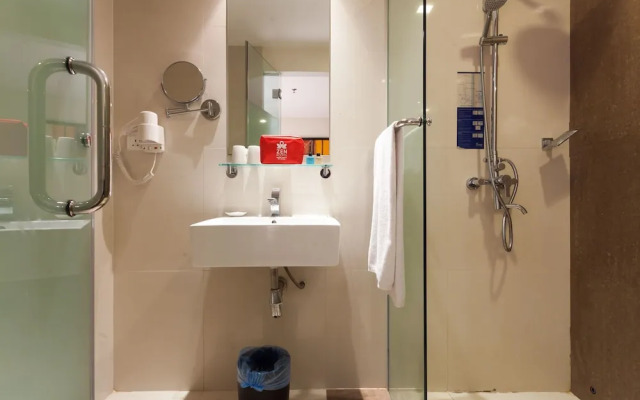 ZEN Rooms Tuanku Abdul Rahman