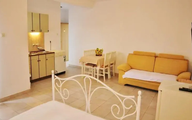 Apartments Aida 324