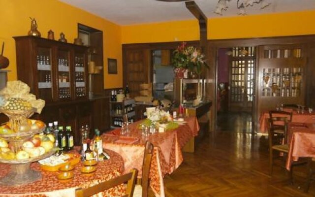 Nuovo Hotel Tripoli