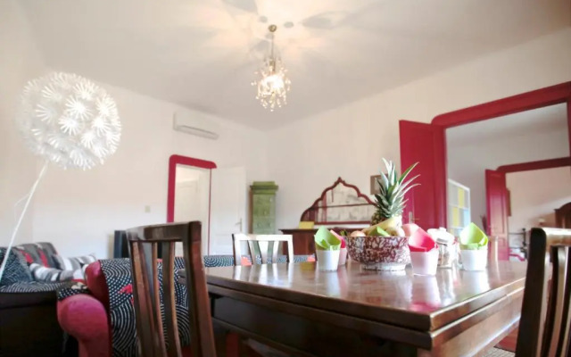 Giulia Halldis Apartment