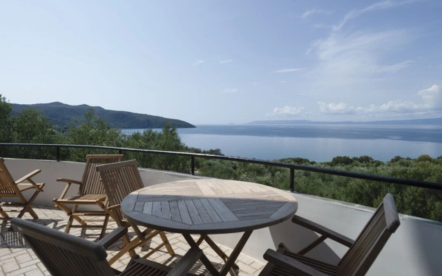 Villa Orea Elena