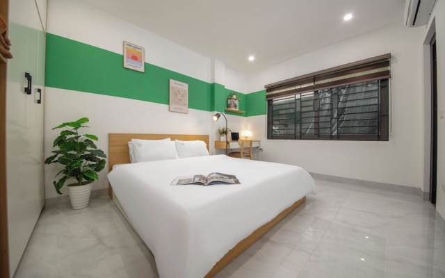 Ly Apartment - Yen Phu str – Guest Rooms – Hanoi