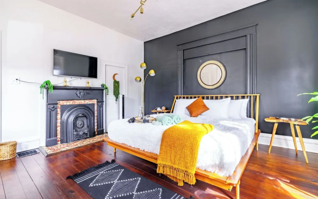 Jungle House Luxury Stays - Downtown Chillicothe