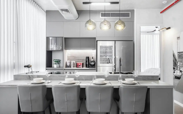 Top TLV Grand Suites