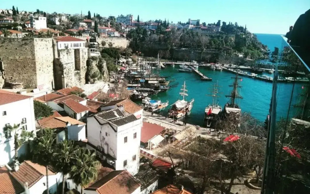 Ozkavak Hotel Kaleici