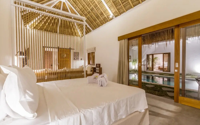 House of Bagera by Alfred in Bali - Tropical Family Dream Villa in Seminyak Oberoi Beach Bali – Guest Rooms – Kerobokan Kelod