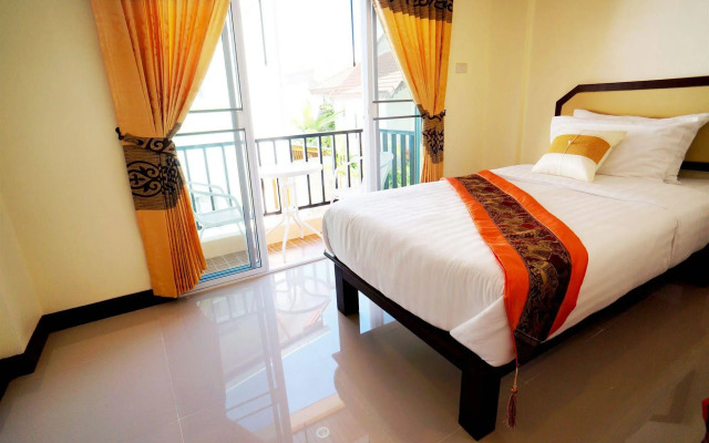 Manee House (SHA Extra Plus)