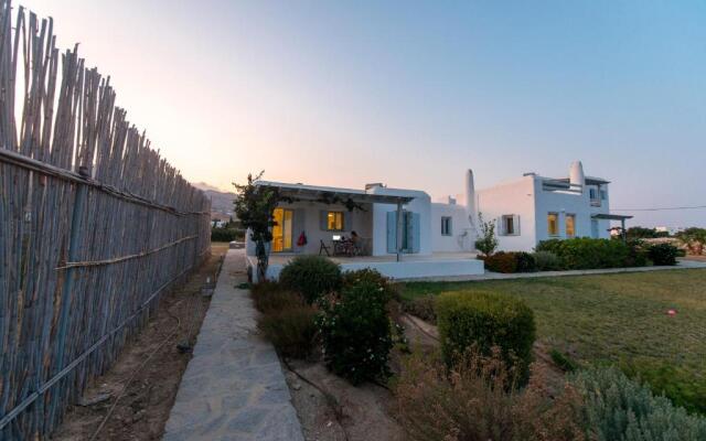 Yin Yang Guest House - Paros
